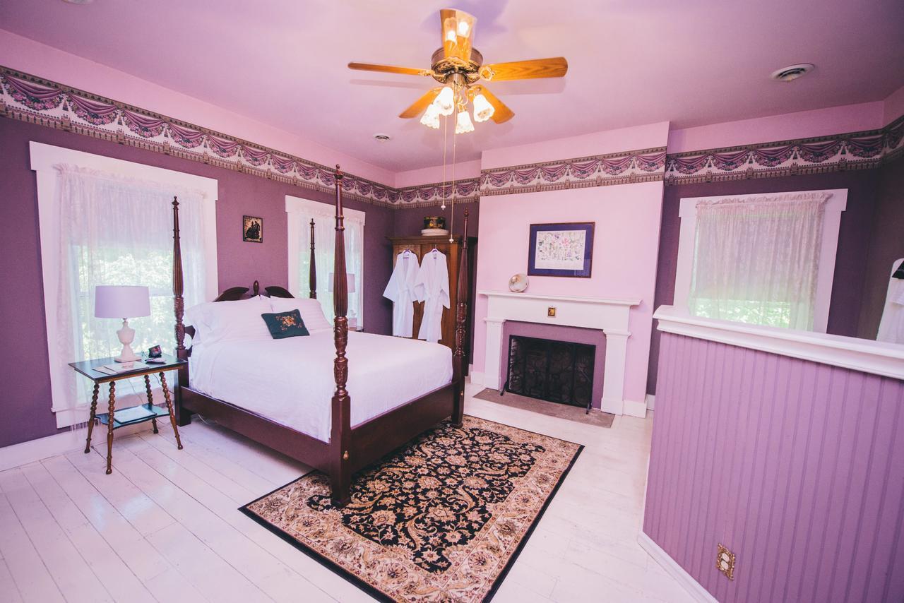 Old Caledonian Bed & Breakfast מראה חיצוני תמונה