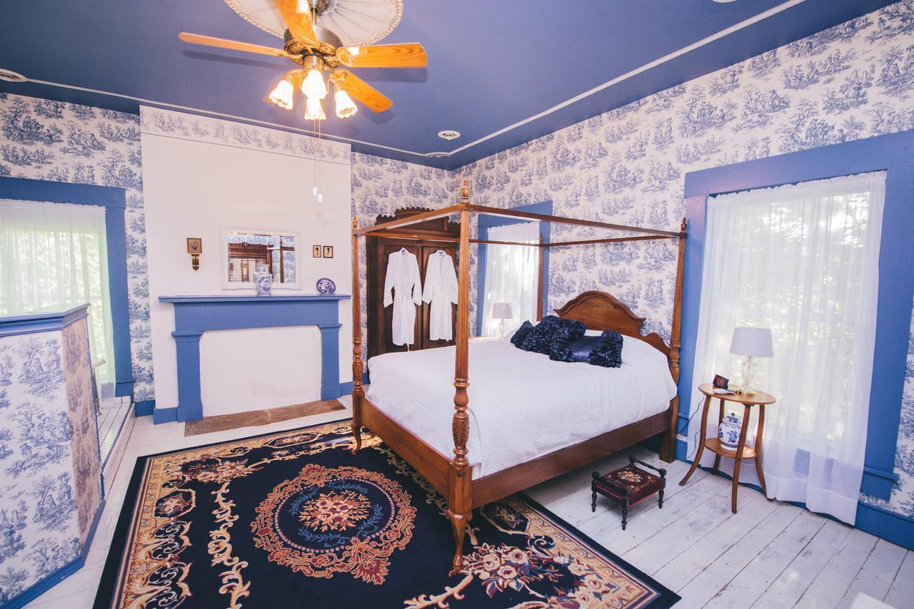 Old Caledonian Bed & Breakfast מראה חיצוני תמונה