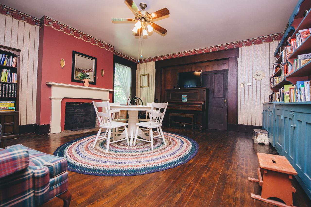 Old Caledonian Bed & Breakfast מראה חיצוני תמונה