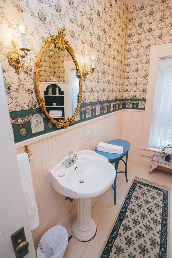 Old Caledonian Bed & Breakfast מראה חיצוני תמונה