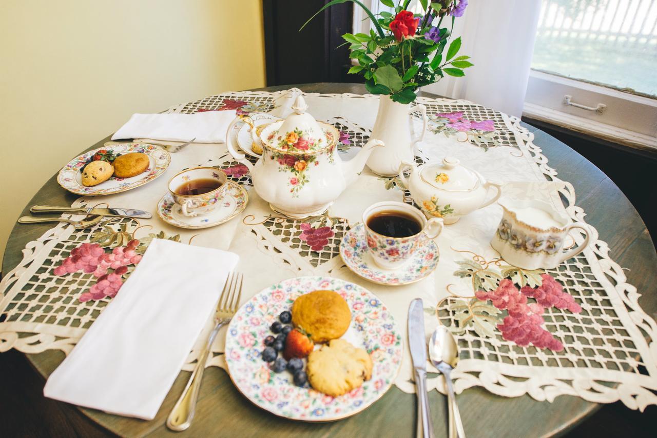 Old Caledonian Bed & Breakfast מראה חיצוני תמונה